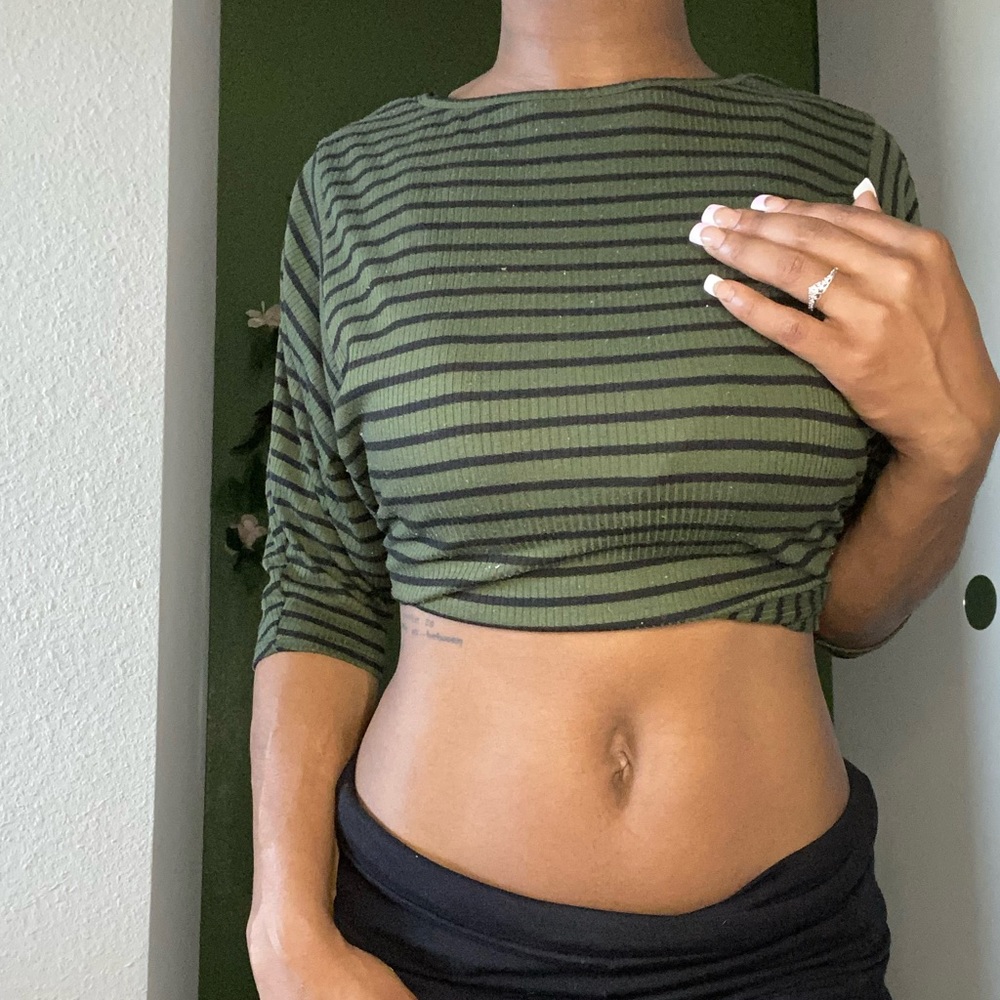 Green and Black Tie Crop Top
